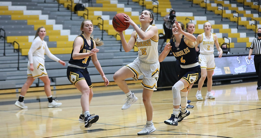 Kennedy Osterman had nine points, six rebounds and two assists against the Blugolds.