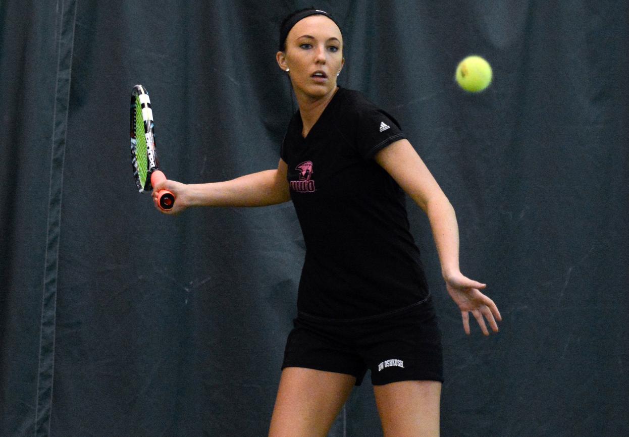 Hannah Bostwick won at No. 3 singles and teamed with Paige Ganser to win at No. 3 doubles against the Prairie Wolves.