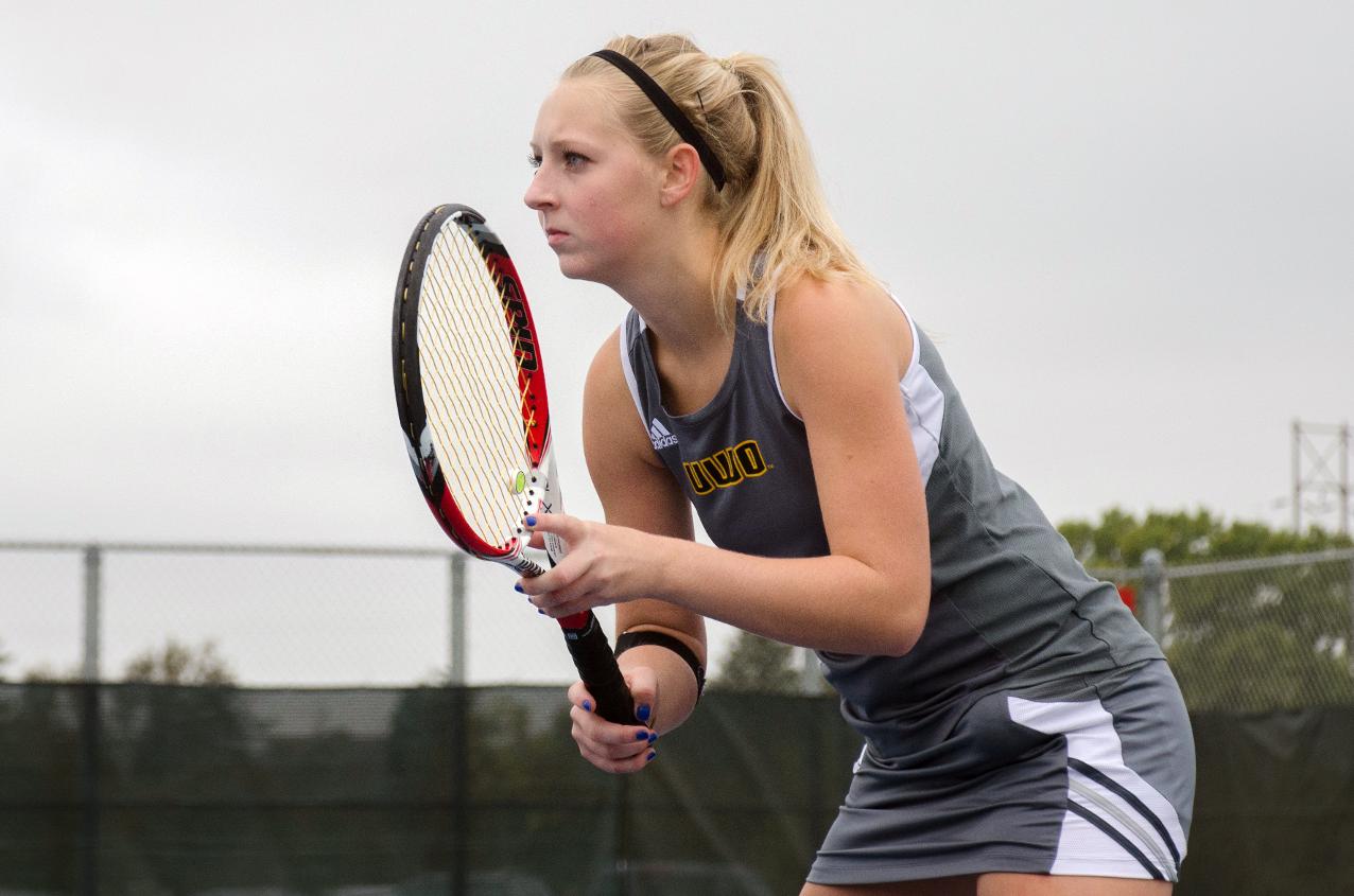 Bailey Sagen suffered a 6-0, 6-2 loss to the Warhawks' Bridgid McGuire at No. 2 singles.