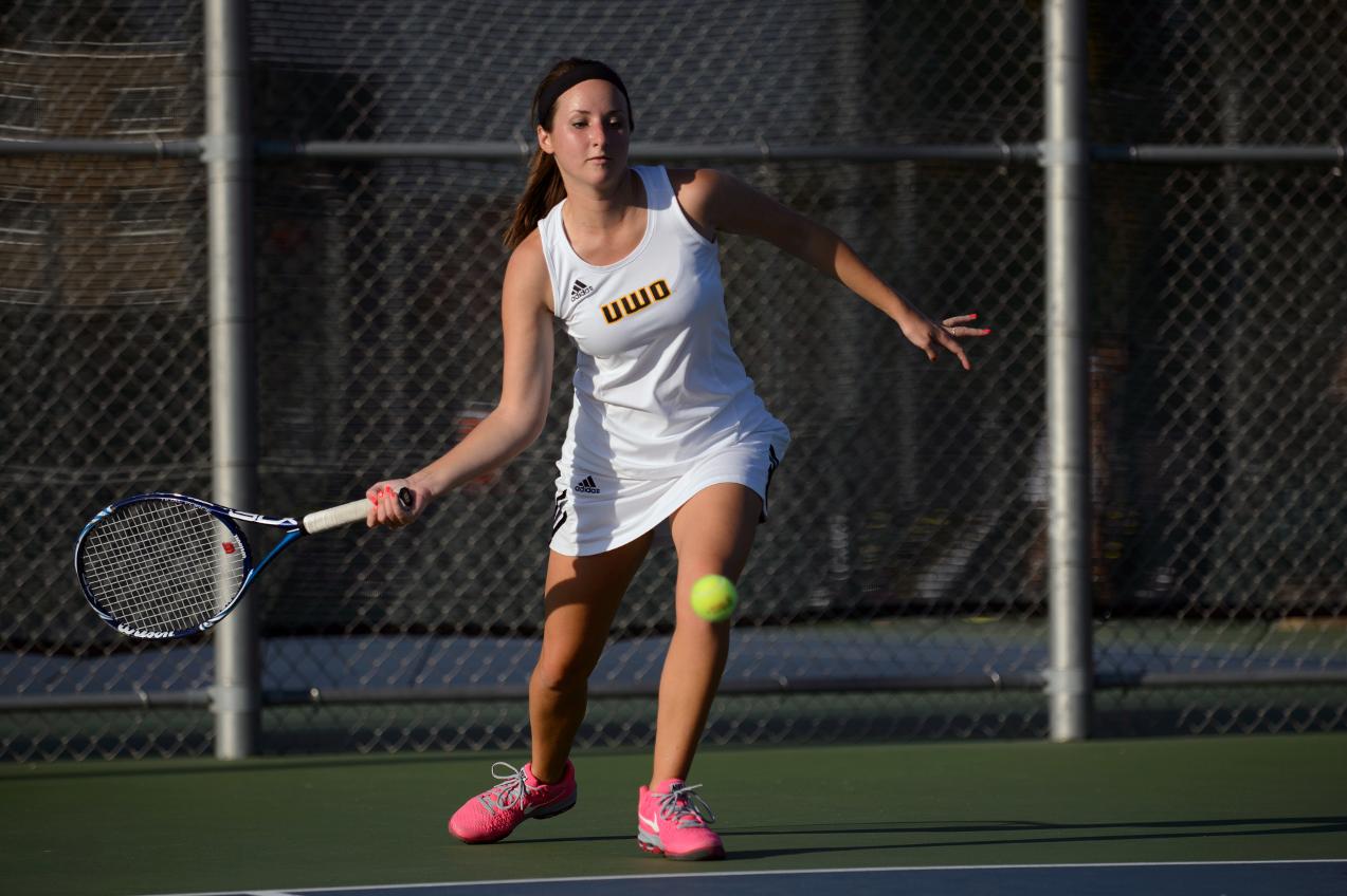 Erica Van Riper finished fourth in No. 1 singles at the WIAC Championship.
